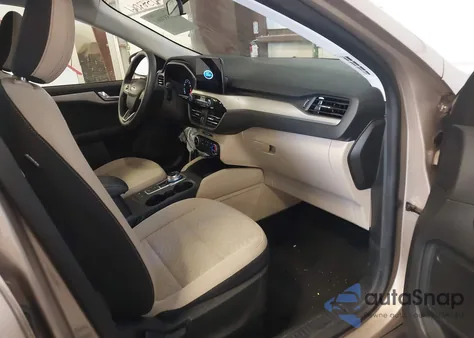 2021 Ford Escape Se from USA, damaged, VIN 1FMCU0G68MUA75356